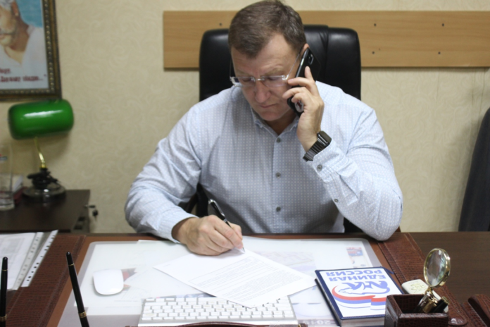 Депутат Совета депутатов Городского округа Подольск поздравил ветеранов с днем рождения