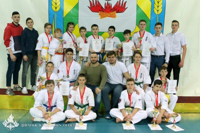 Спортсмены из Подольска – лучшие на первенстве Московской области по кёкусинкай