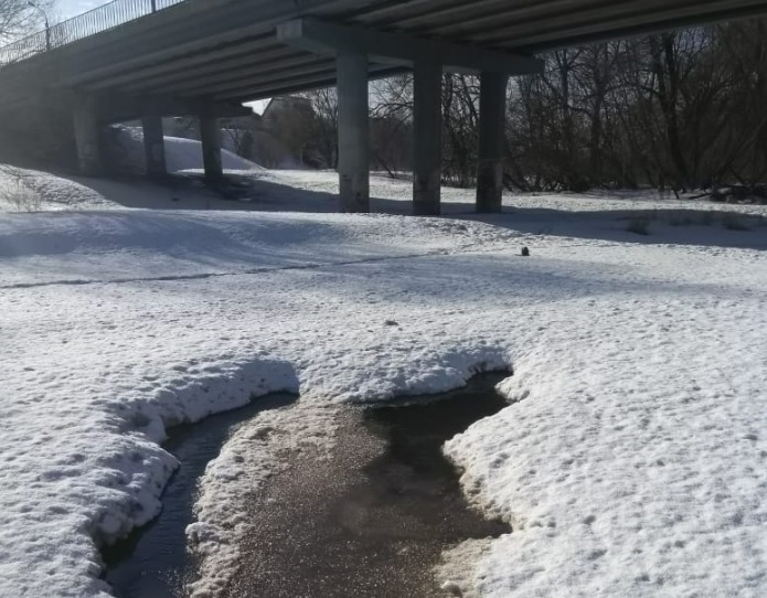 О толщине льда на Пахре 1 марта