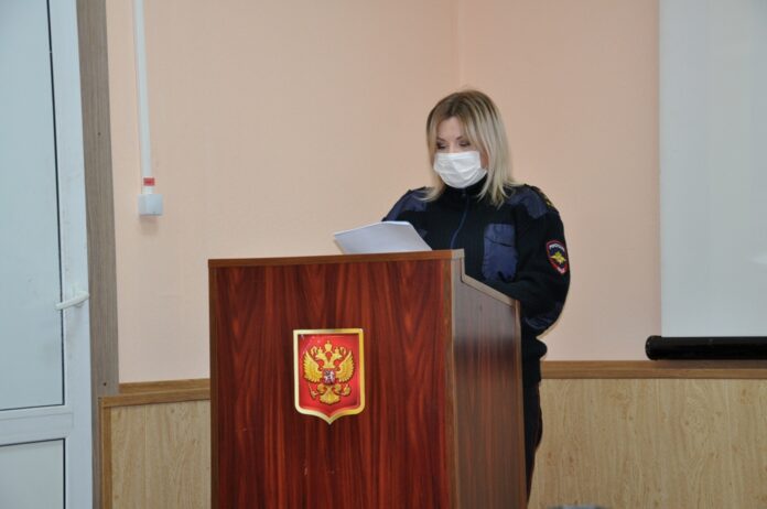 В Подольске полицейские провели профилактическую беседу