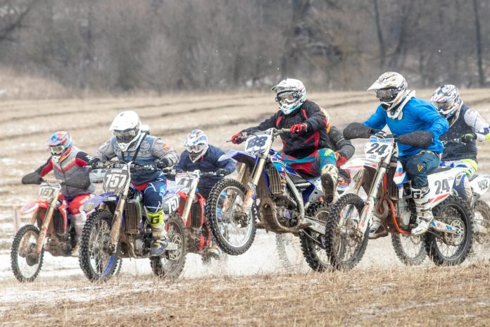Подольчане заняли 3 призовых места на мотокроссе памяти В.М. Арбекова