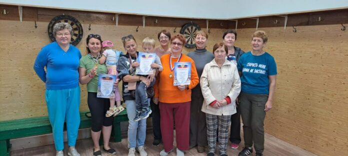 В Подольске прошёл турнир по дартсу среди жителей микрорайона Львовский предпенсионного и пенсионного возраста
