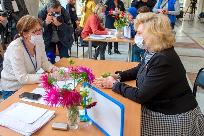 Уполномоченный по правам человека в РФ Татьяна Москалькова навестила с проверкой избирательные участки Городского...