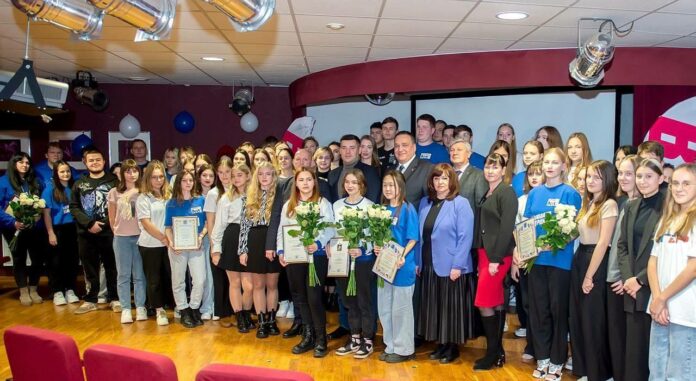 Более 100 активистов «Молодой Гвардии Единой России» собрались в Подольске отпраздновать совершеннолетие движения