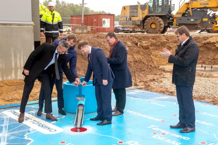 Строительство складского логистического комплекса ведётся в деревне Большое Толбино