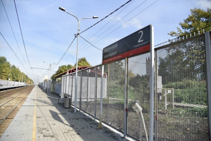 Ремонт платформ завершился на станции Весенняя