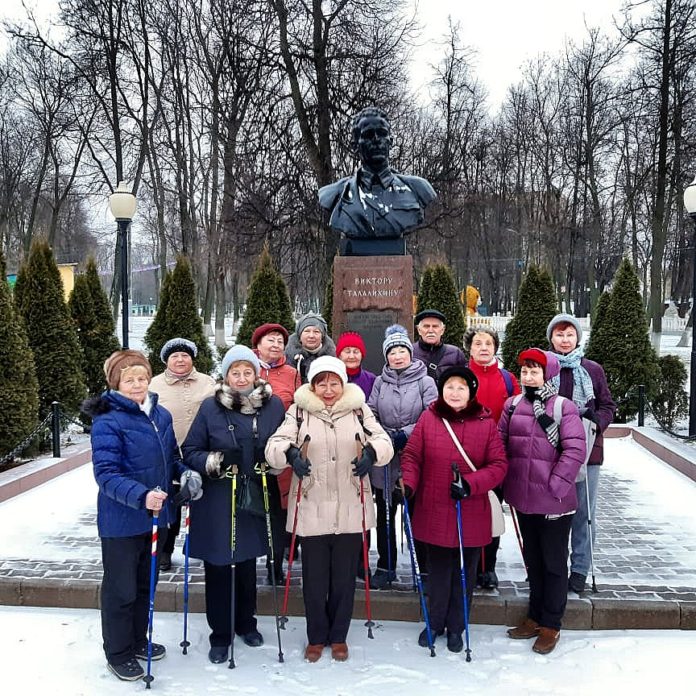 Занятие скандинавской ходьбой пройдет в парке культуры и отдыха имени Виктора Талалихина 11 февраля