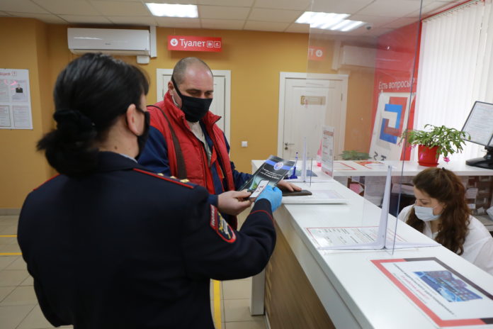 Продолжается информационная работа с разной категорией участников дорожного движения в рамках социального раунда «Стоп...