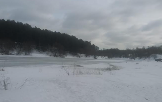 О толщине льда на Пахре 12 марта