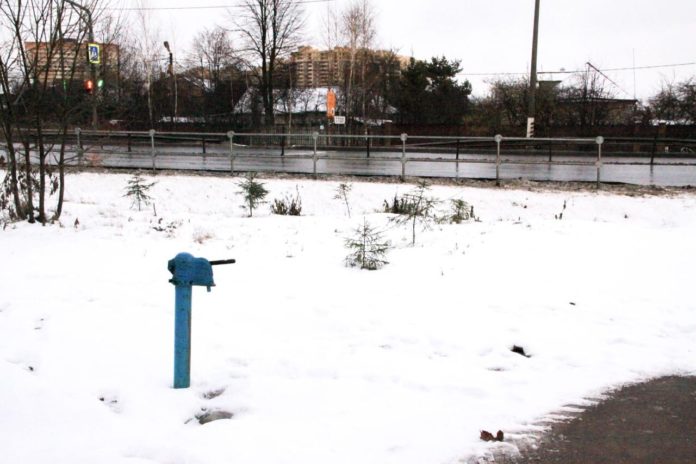 МУП «Водоканал» установил две водозаборные колонки в Климовске