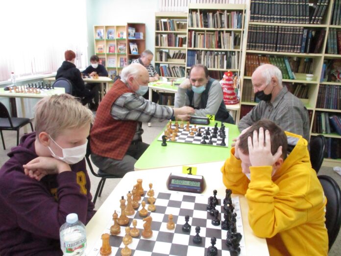Итоговый турнир года по шахматам завершился в подольской библиотеке № 5