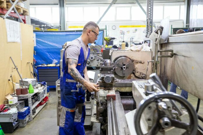 Глава муниципалитета посетил компанию «Орторент»