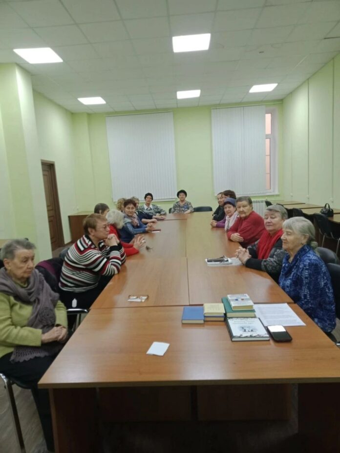 Состоялась встреча депутата Совета депутатов Г.о. Подольск с ветеранами организации Совета ветеранов «Дубровицкая».