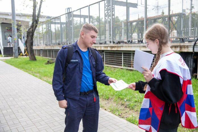 Волонтеры раздали 50 листовок на станции Гривно