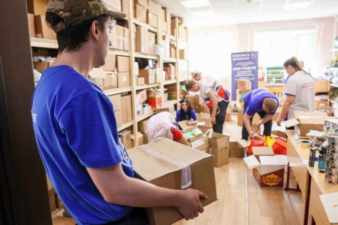 Больше тонны вещей для участников СВО в ходе акции «Доброе дело»