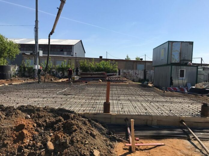 В Подольске залили фундамент под будущую котельную на Силикатной