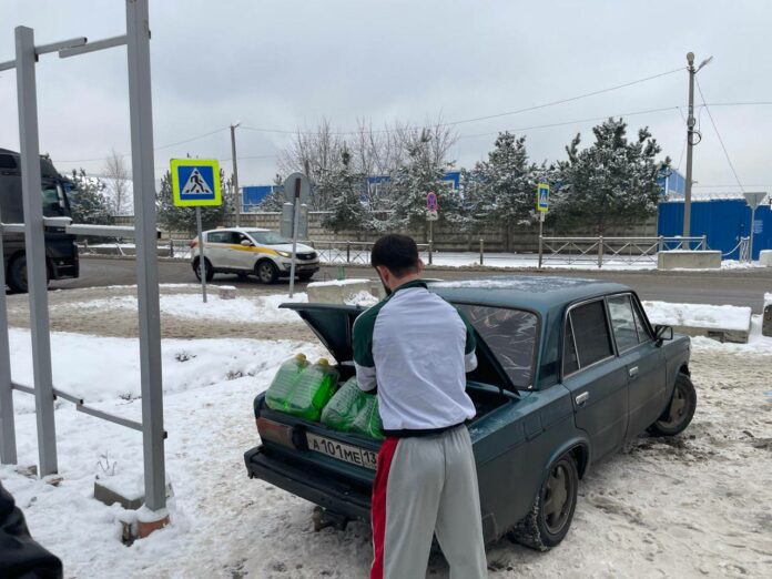 Торговлю контрафактной незамерзайкой выявляют в Подольске
