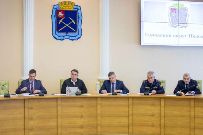 Руководство администрации встретилось с управляющими компаниями