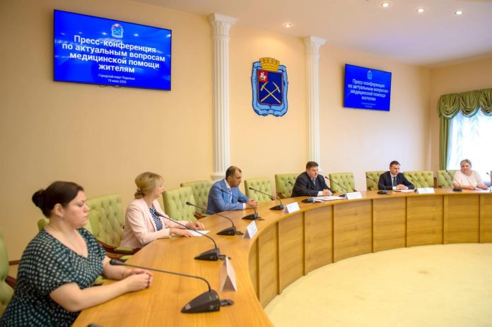 Пресс-конференция по актуальным вопросам оказания медпомощи жителям состоялась в администрации муниципалитета