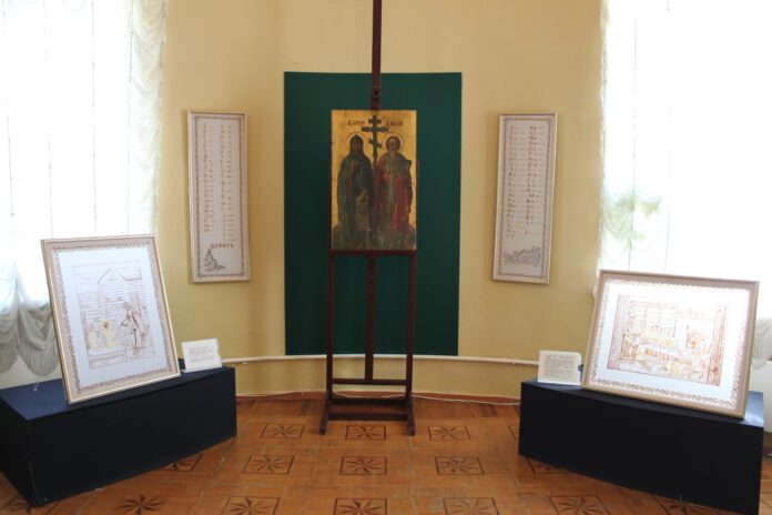 В Музее-усадьбе «Ивановское» рассказали о выставке «В начале было Слово…»