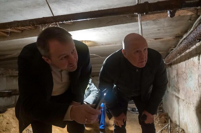 Мониторинг содержания домов и дворов провели в Ивановском и Южном микрорайонах Подольска