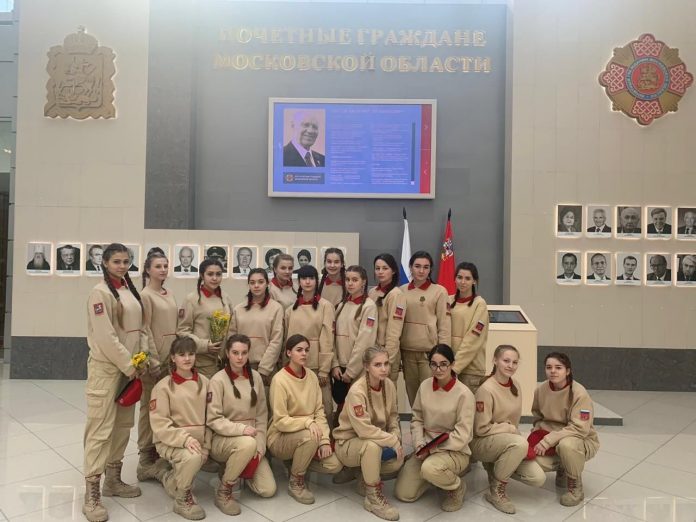 В Доме Правительства МО прошёл праздничный концерт, в котором приняли участие подольские юнармейцы