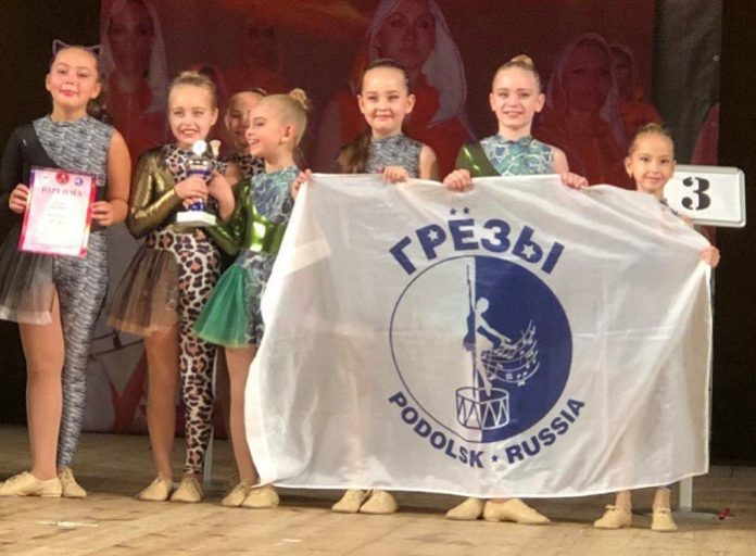 Барабанщицы из Подольска получили награды высокого уровня по мажорет-спорту