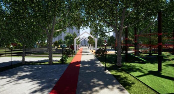 Продолжаются работы по благоустройству городского парка