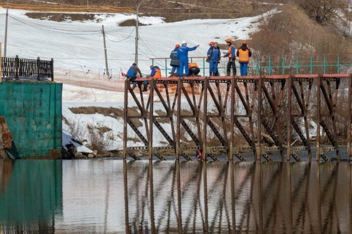 В Подольске временно снизят уровень воды у плотины