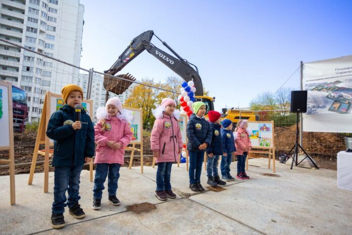 Строительство детского сада на улице Вокзальной началось в Подольске