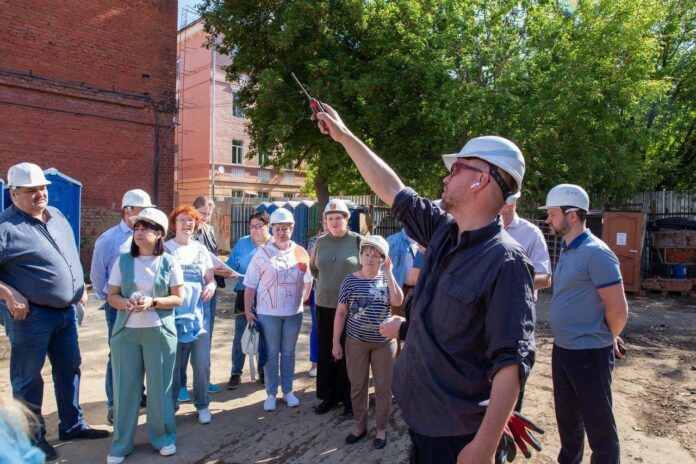 На встрече с жителями Подольска рассказали о капремонте ДК имени 1 Мая