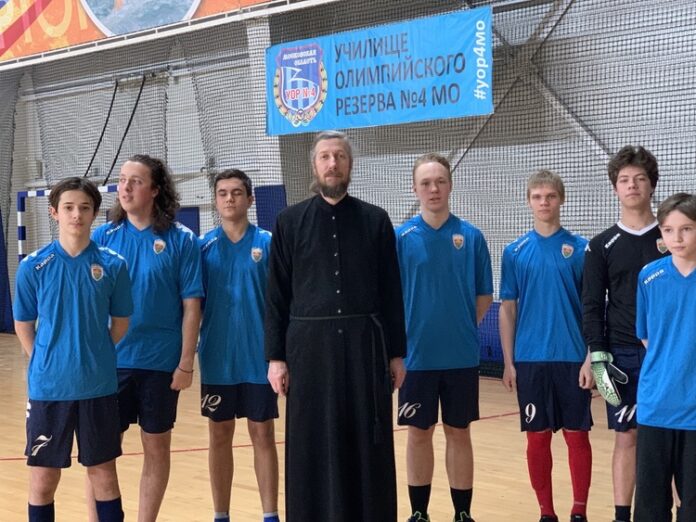 В турнире по мини-футболу в Чехове приняли участие подольчане