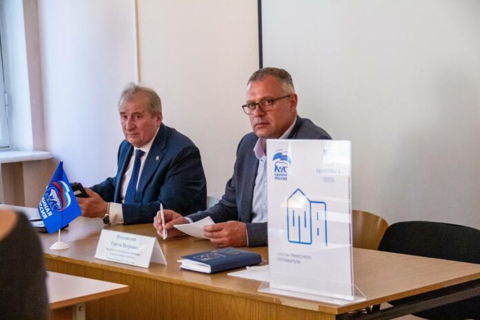 Специалисты из сфер жилищно-коммунального хозяйства и благоустройства обсудили с жителями района Залинейный насущные вопросы