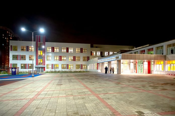 В новом корпусе школы № 13 ведутся финальные отделочные работы