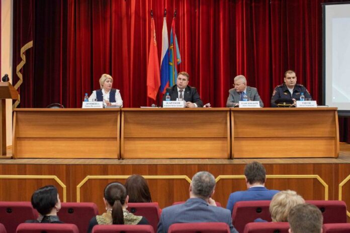 В поселке Молодежный прошло отчетное собрание