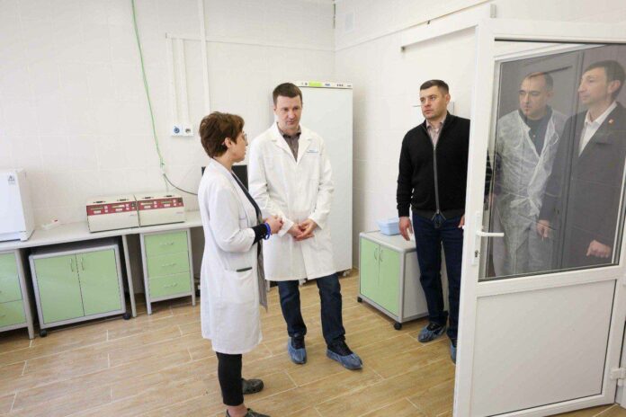 Секретарь подольского отделения партии «Единая Россия» посетил детскую больницу