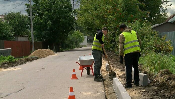 По просьбам жителей новый тротуар появится по улице Силикатной в Подольске