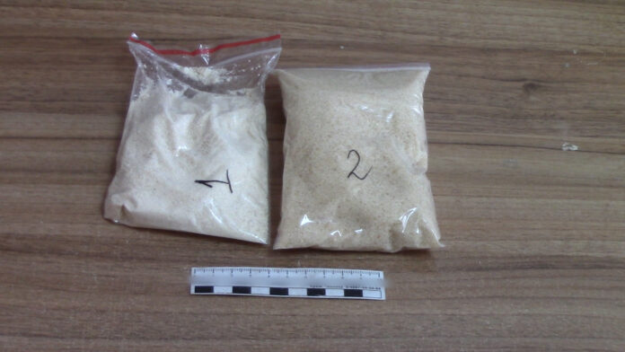 В Подольске полицейские задержали мужчину, подозреваемого в незаконном обороте наркотиков