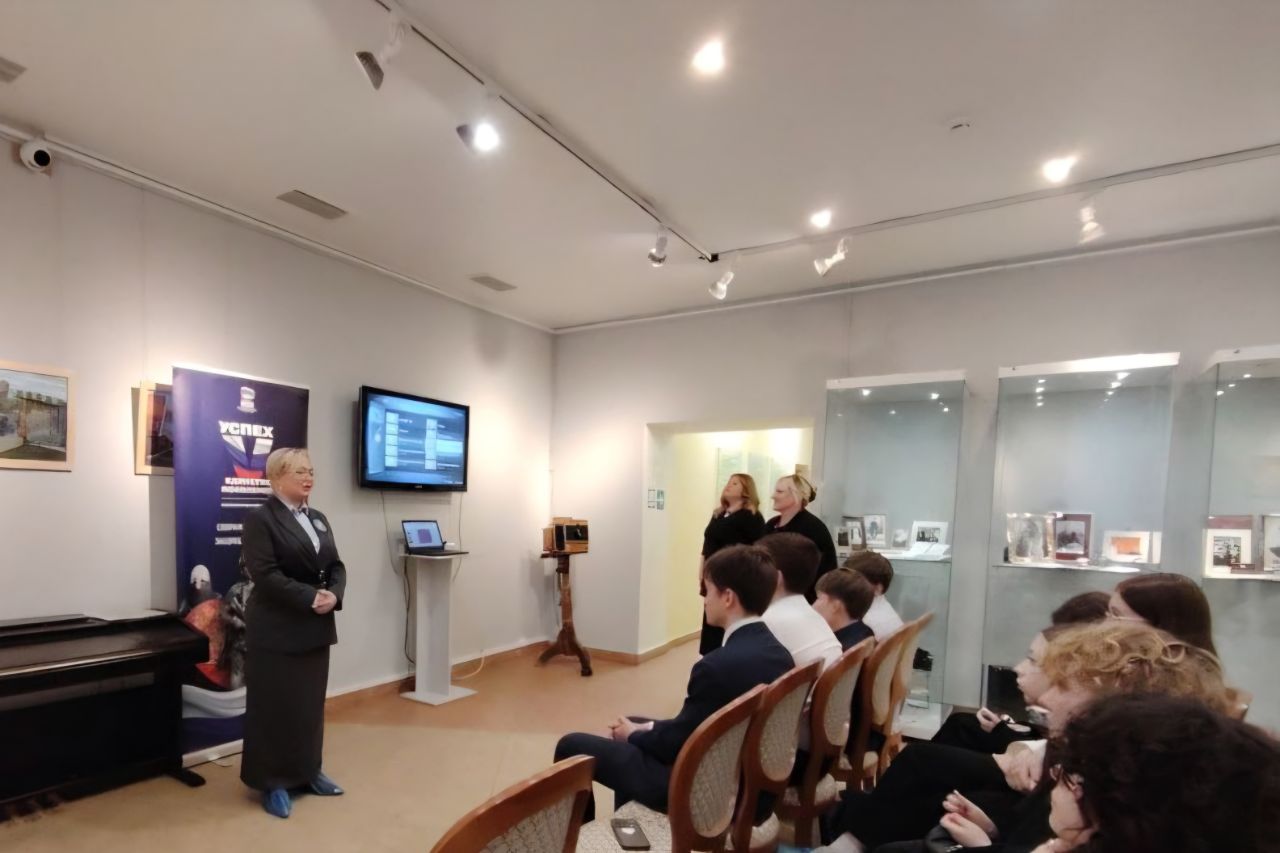 Диалог поколений: лекция о роли партии в сохранении исторической памяти прошла в музее