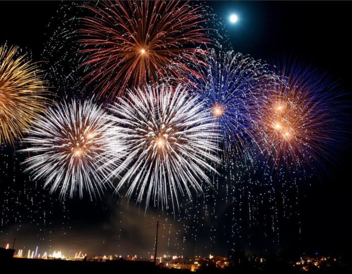 Определены официально разрешенные места для запуска фейерверков в Подольске