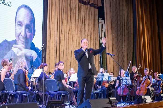 «Дунаевский & Дунаевский»: гении легкого жанра