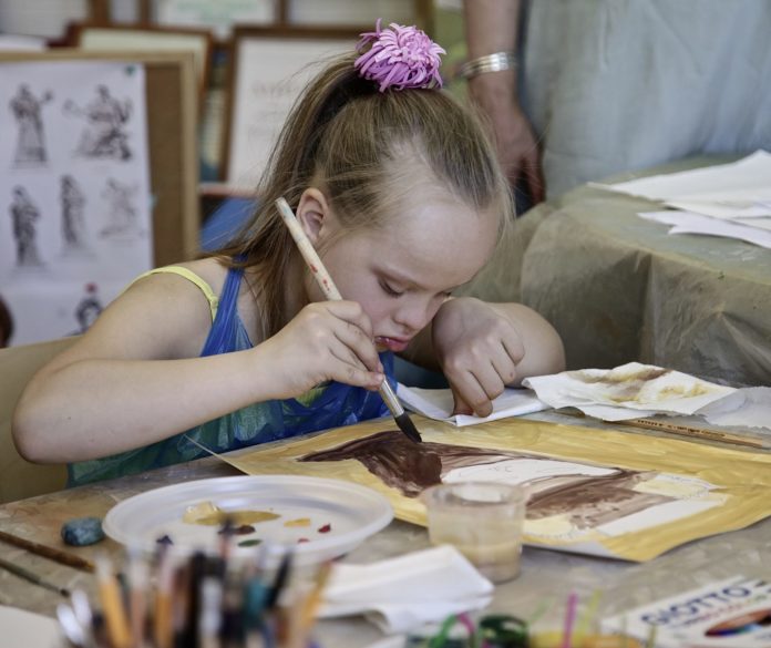 Детей с ограниченными возможностями здоровья приглашают принять участие в инклюзивном конкурсе детских рисунков «Я...
