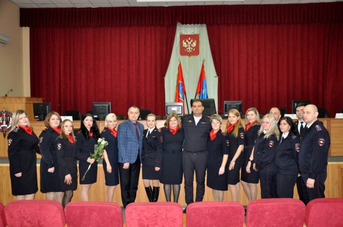 В УМВД России по г.о. Подольск поздравили сотрудников с днем кадровой службы МВД России