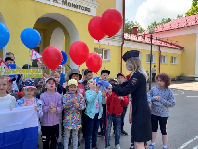 Полицейские и общественники провели профилактическую акцию «Внимание – дети!»