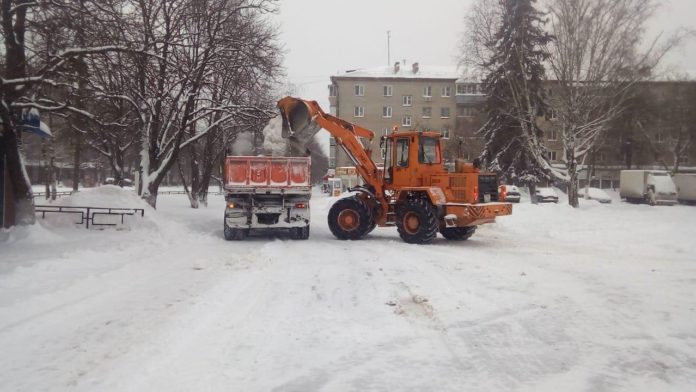 В Подольске к уборке снега на улично-дорожной сети готово 150 единиц техники