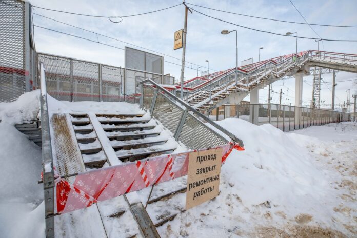 На станции Гривно временно закрыты два схода
