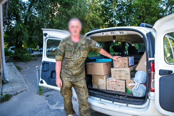 Очередная партия продуктов питания, одежды, маскировочных сетей отправилась в одно из воинских подразделений, где...