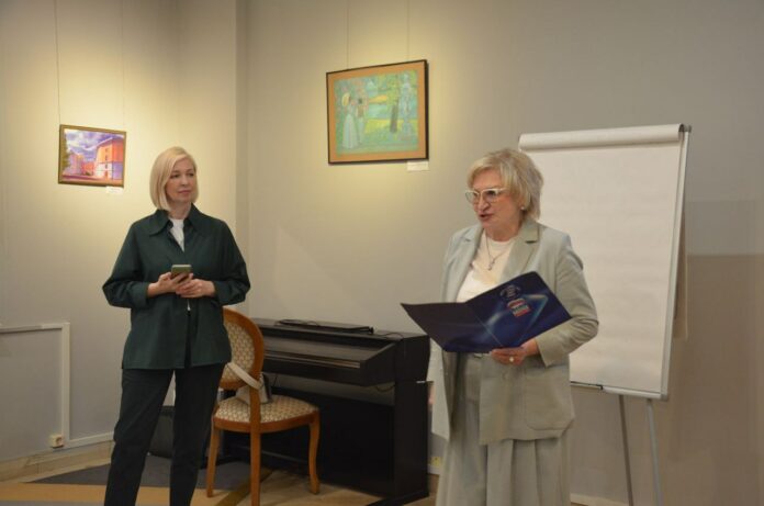 Руководитель фракции «Единая Россия» Г.о. Подольск посетила «Креативную мастерскую»