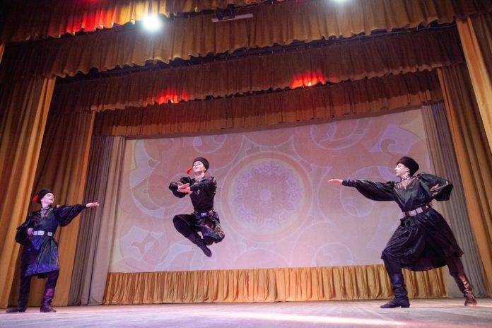 Ансамбль народного танца «Рассвет» — лауреат Международного фестиваля-конкурса