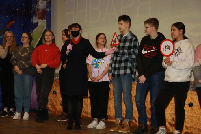 В лагере «Мечта» сотрудники Госавтоинспекции Городского округа Подольск провели викторину по ПДД